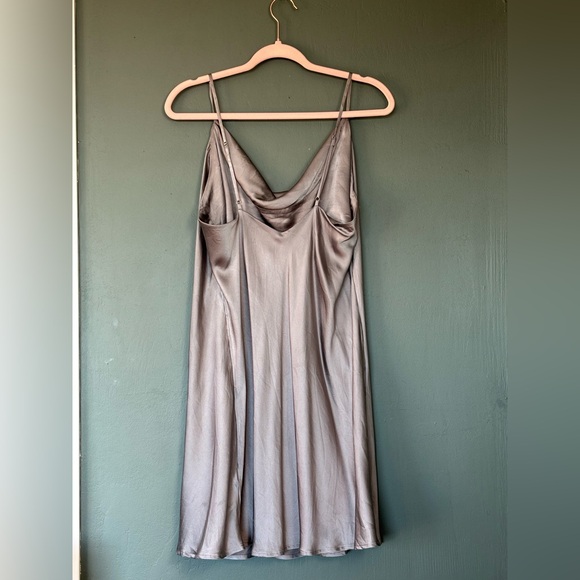 CIARA LITA SLIP DRESS. Stretch Slip Cowl Neck with inner shelf. XL. - Picture 3 of 8